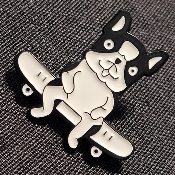 French Bulldog Sitting On A Skateboard Enamel Pin - Picture 3 of 8